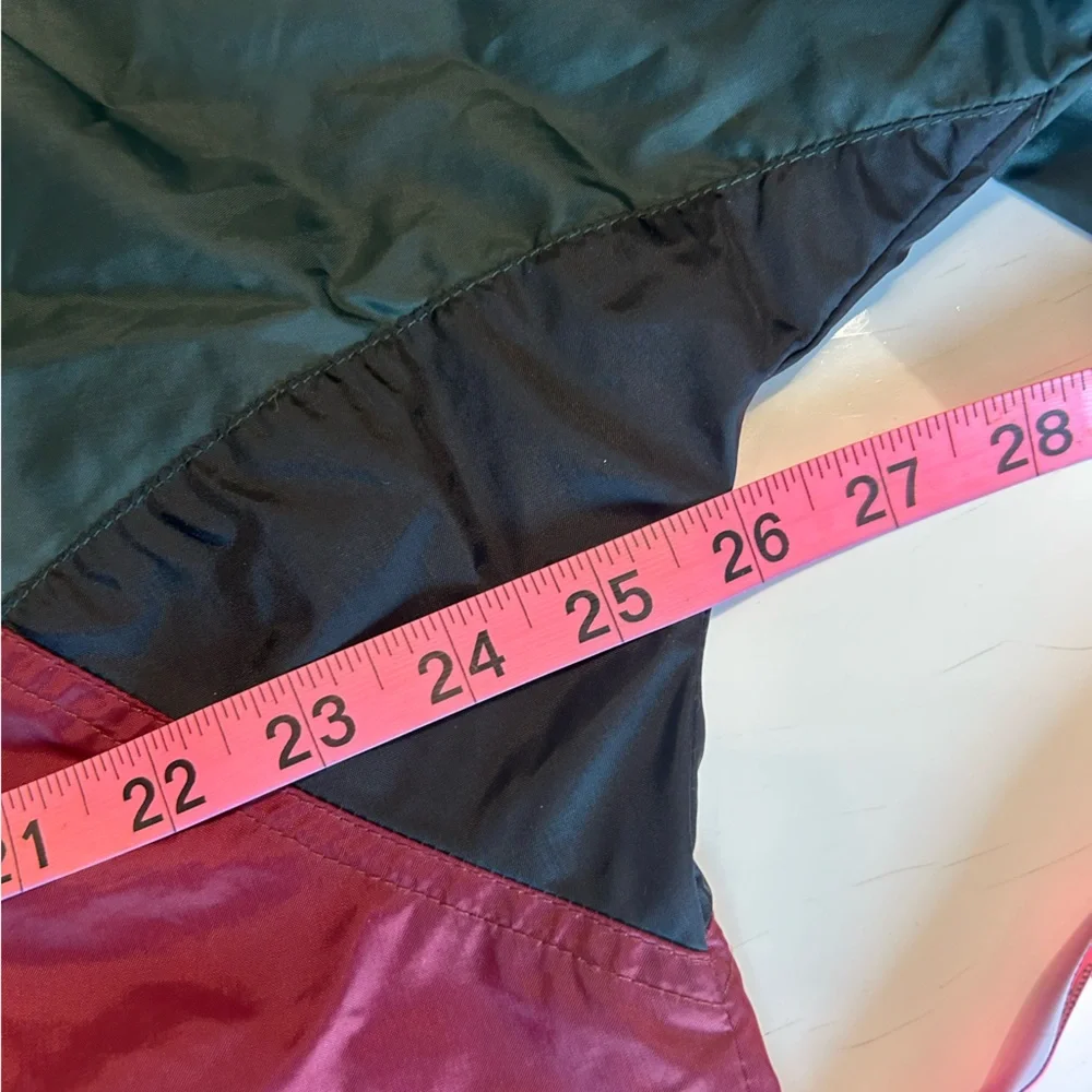 Vintage 90s Jansport Medium Burgundy and Dark Green Hooded Windbreaker Anorak